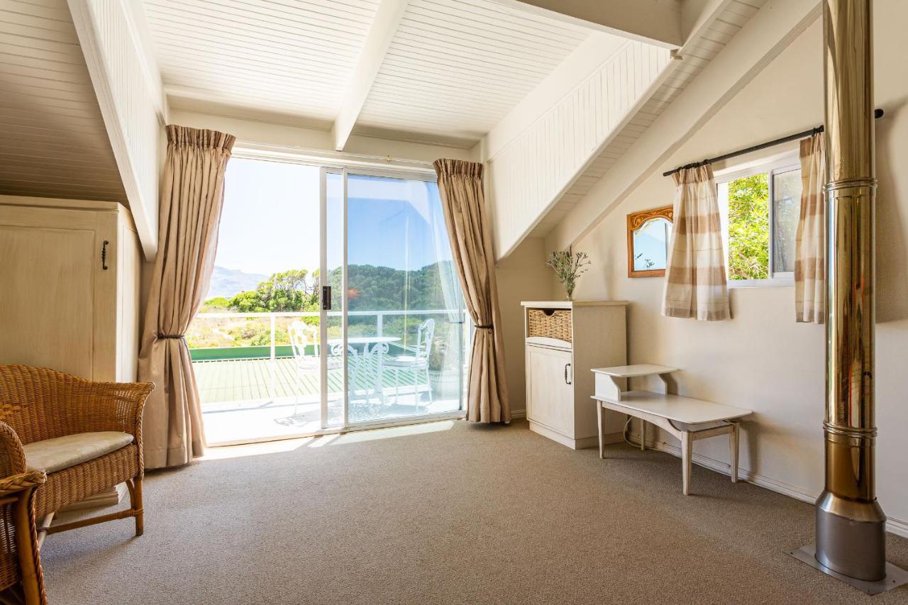 Guinea Fowl House Hotel โคมเม็ทจี ภายนอก รูปภาพ